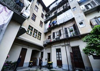 Bambina gettata dal balcone a Torino, condannato all’ergastolo per omicidio volontario il patrigno