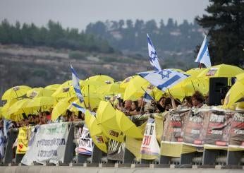 Israele, il monito dei familiari degli ostaggi al parlamento israel…