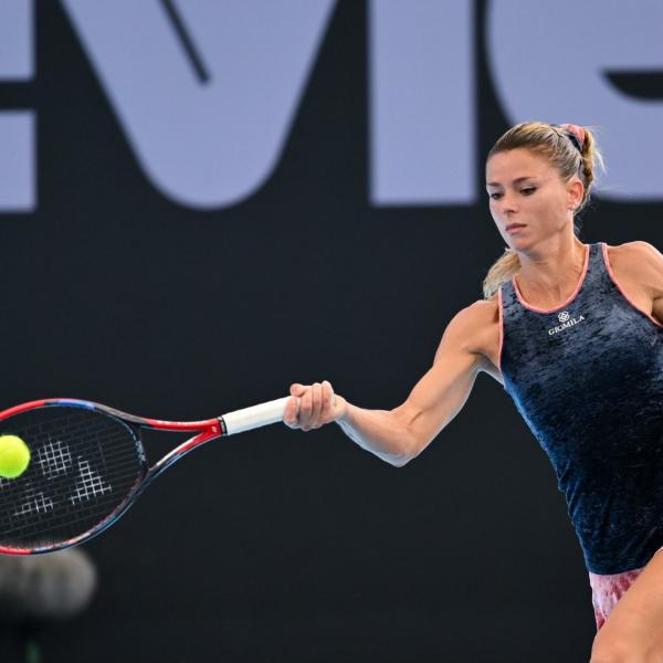 WTA 1000 Miami, esordio vincente per Camila Giorgi: superata la polacca Frech in due set