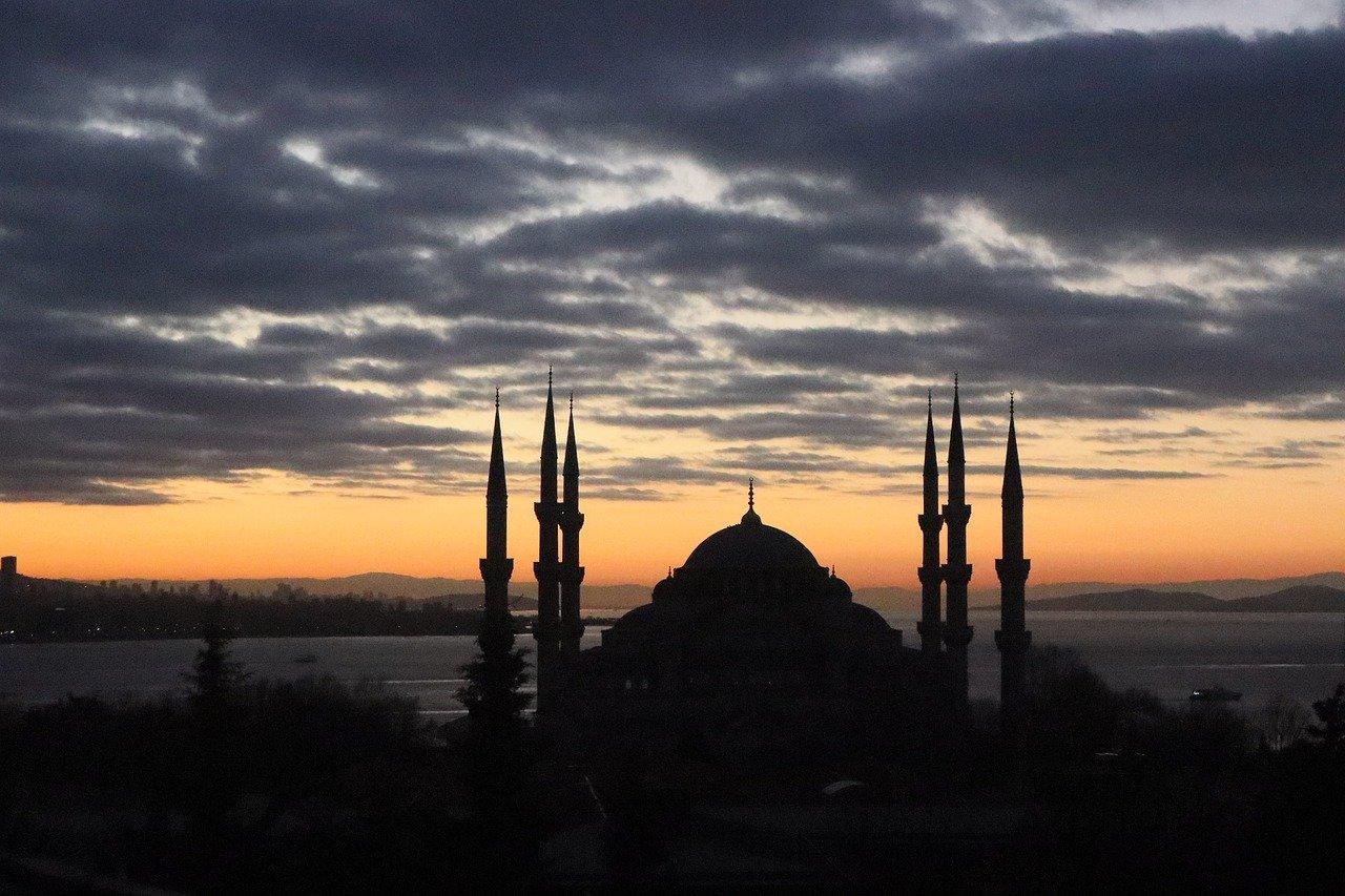 Qual è la parte più bella di Istanbul​: quanti giorni servono per visitarla?