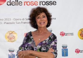 Corinne Clery scatenata: “Barbara D’Urso? Meritava di restare a Pom…