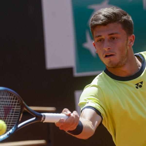 Next Gen ATP Finals, Nardi vince il derby con Cobolli: il toscano adesso spera nel 3-0 di Fils