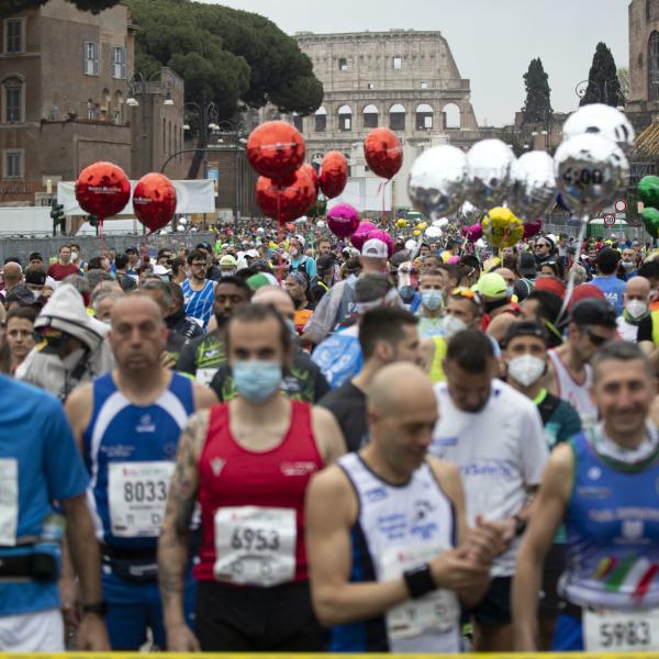 Maratona di Roma 2024, ecco i top runners al via