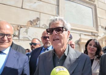 Claudio Baglioni in Campidoglio sull’ipotesi concerto di addio a Centocelle: “Ci sto pensando. Stadio Olimpico o Circo Massimo? Si, ho dei programmi…” | VIDEO