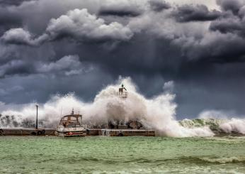 Groenlandia, mega-tsunami alto 200 metri scuote la Terra per 9 giorni: gli scienziati lanciano l’allarme sismico mondiale