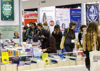 Più libri più liberi: boom di editoria romance e ascesa delle autrici italiane