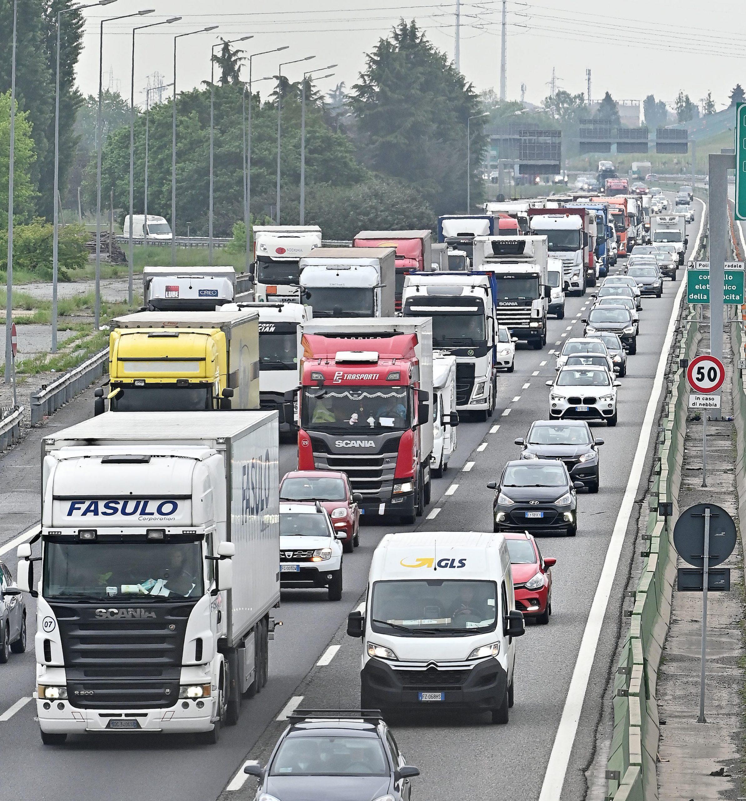 Bollo auto: arriva la legge governativa che ti salva! Non si paga più, tutto sull’abolizione di cui nessuna parla 