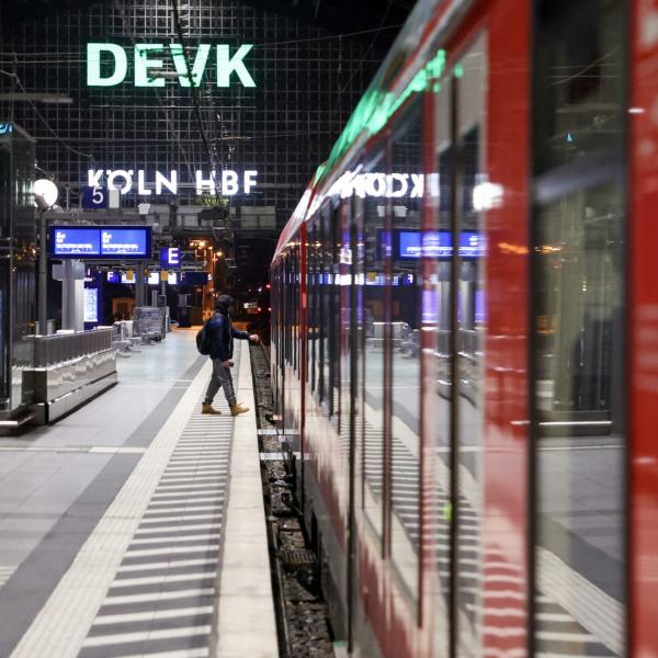 Sciopero treni Germania dal 10 al 12 gennaio 2024, dopo proteste dei coltivatori si aspettano altri disagi