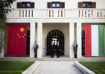 Xi Jinping a Budapest, Cina e Ungheria puntano a rafforzare la cooperazione: colloqui con il premier Orban e il presidente Sulyok