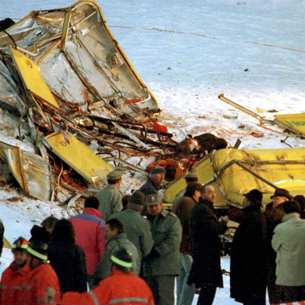 Accadde oggi, 3 febbraio 1998: la tragedia della funivia del Cermis