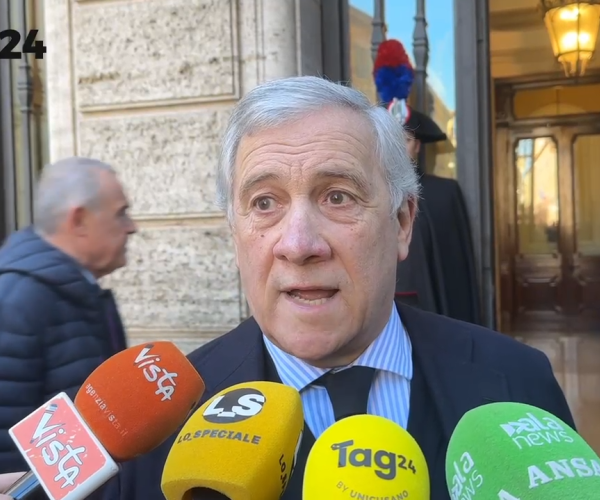 Arresto Cecilia Sala, Tajani: “Nessuna ritorsione dell’Iran, lavoriamo per la sua liberazione”