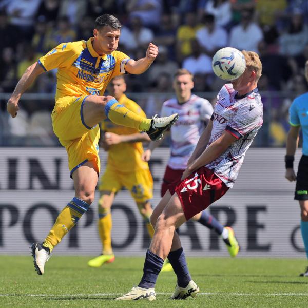 Frosinone-Bologna 0-0, cronaca e tabellino: i rossoblù “rallentano” nella corsa Champions