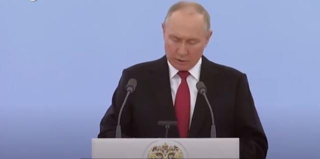 Vladimir Vladimirovič Putin: età, patrimonio, moglie, figli e biografia del presidente russo