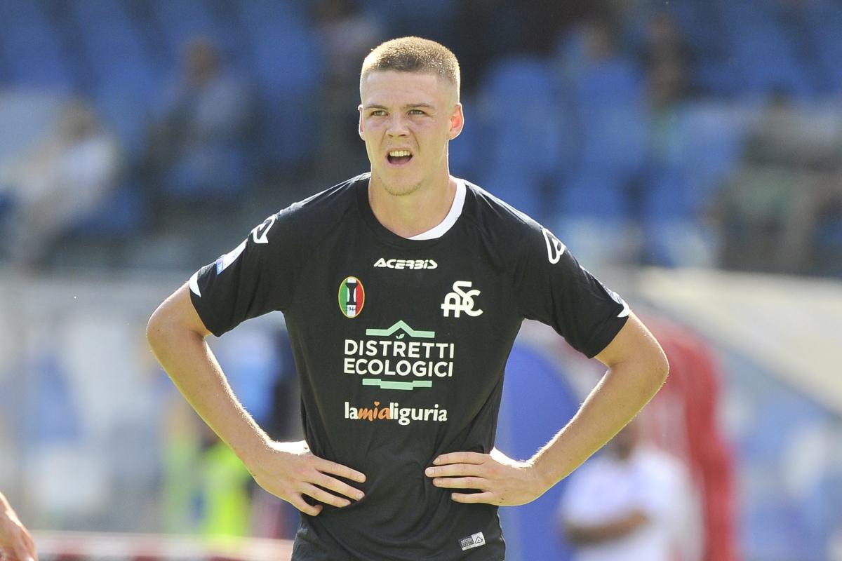 Juventus Holm, l’esterno dello Spezia è un’idea