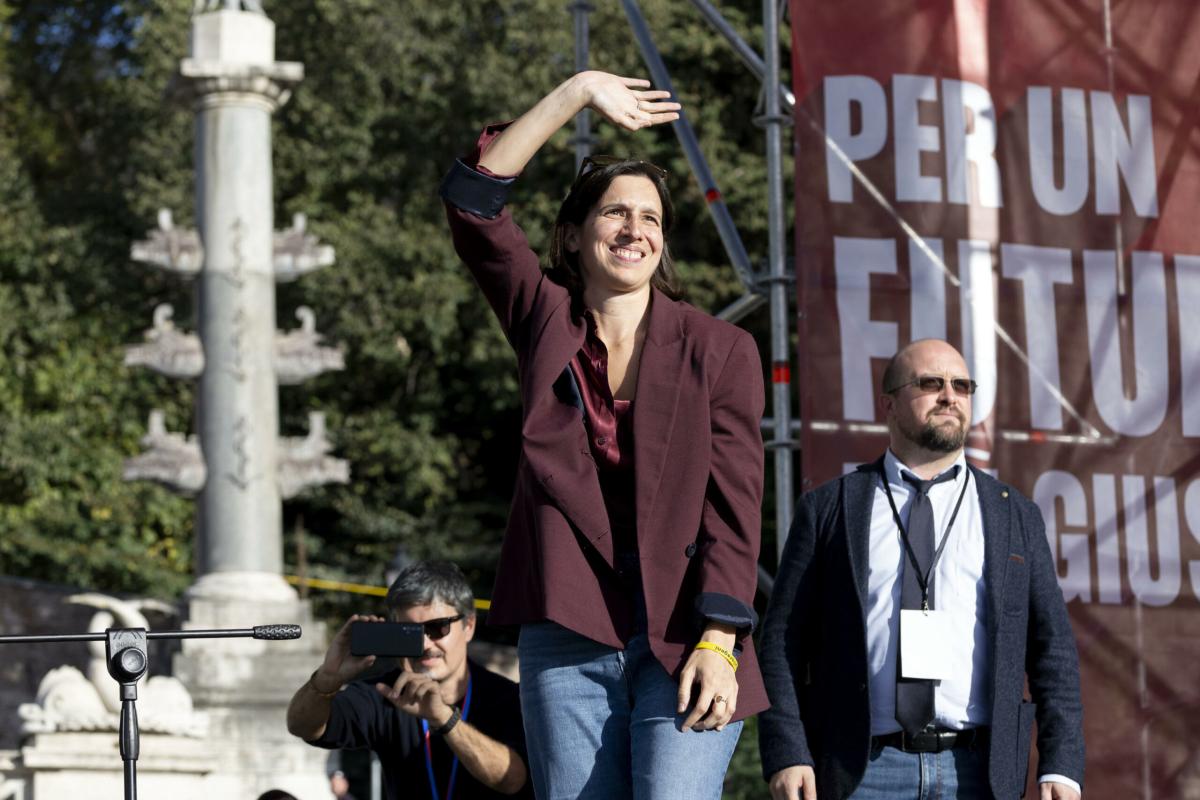 Elly Schlein annuncia: “Pd ospiterà il prossimo congresso del Parti…