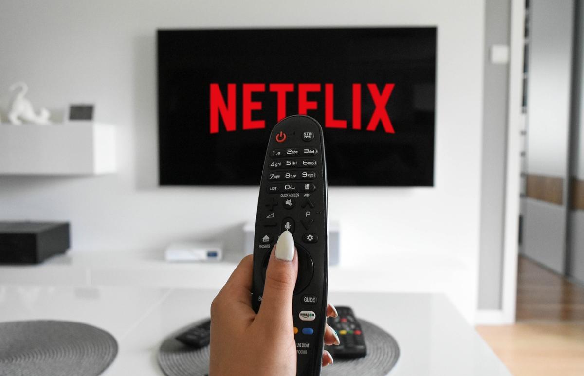 Netflix e #CancelNetflix: Abbonamenti lievitati e scontento