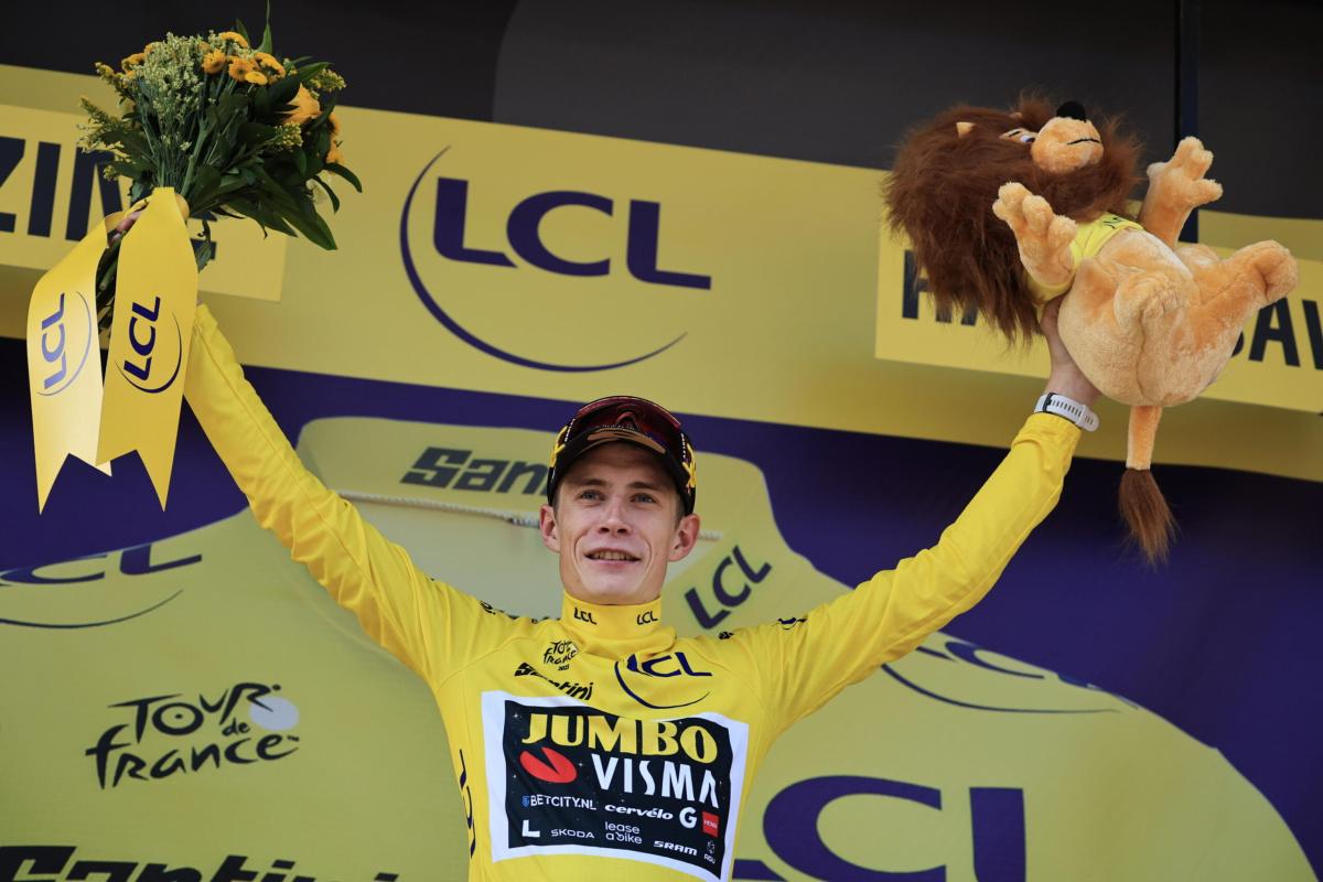 Tour de France 2023, risultati della sedicesima tappa: Vingegaard vince la crono. Pogacar oltre il minuto