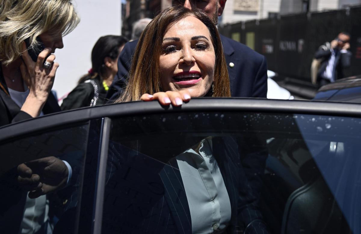 Santanché in aula, oggi il D-Day della ministra che spiegherà la si…