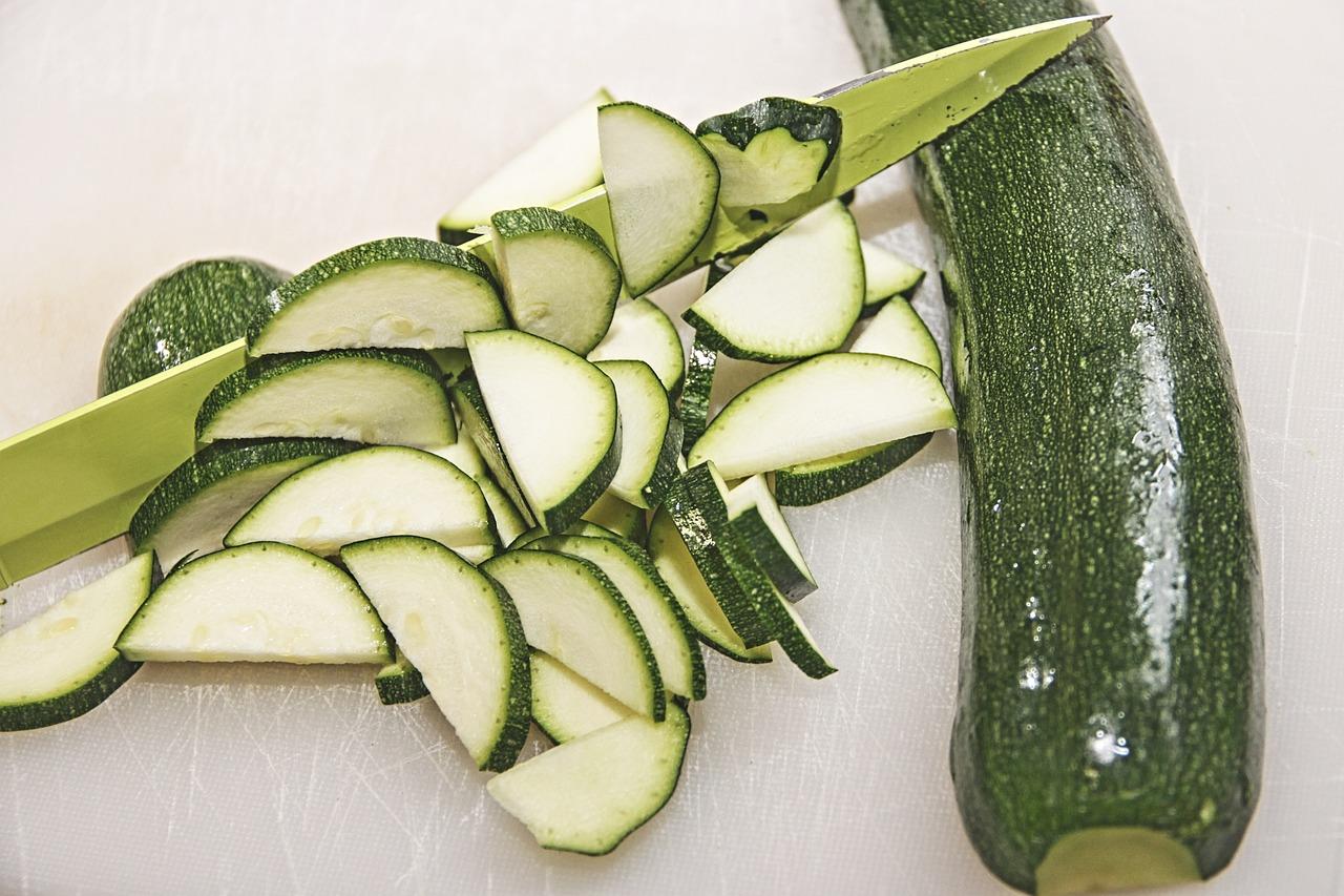 Che cosa si mangia stasera? Le polpette di zucchine 