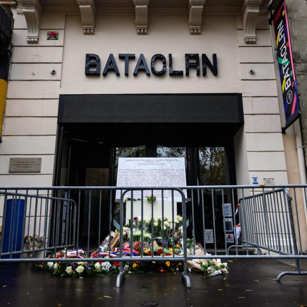 Parigi, il Covid “sospende” il processo sul Bataclan