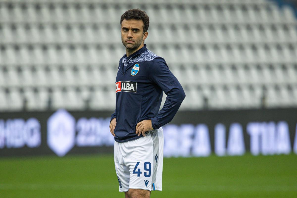 Giuseppe Rossi dà l’addio al calcio: la sua storia tra fiammate, ex…