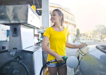 Se usi la Carta Dedicata a te per l’acquisto di benzina ricevi uno sconto: quali sono i benefici extra