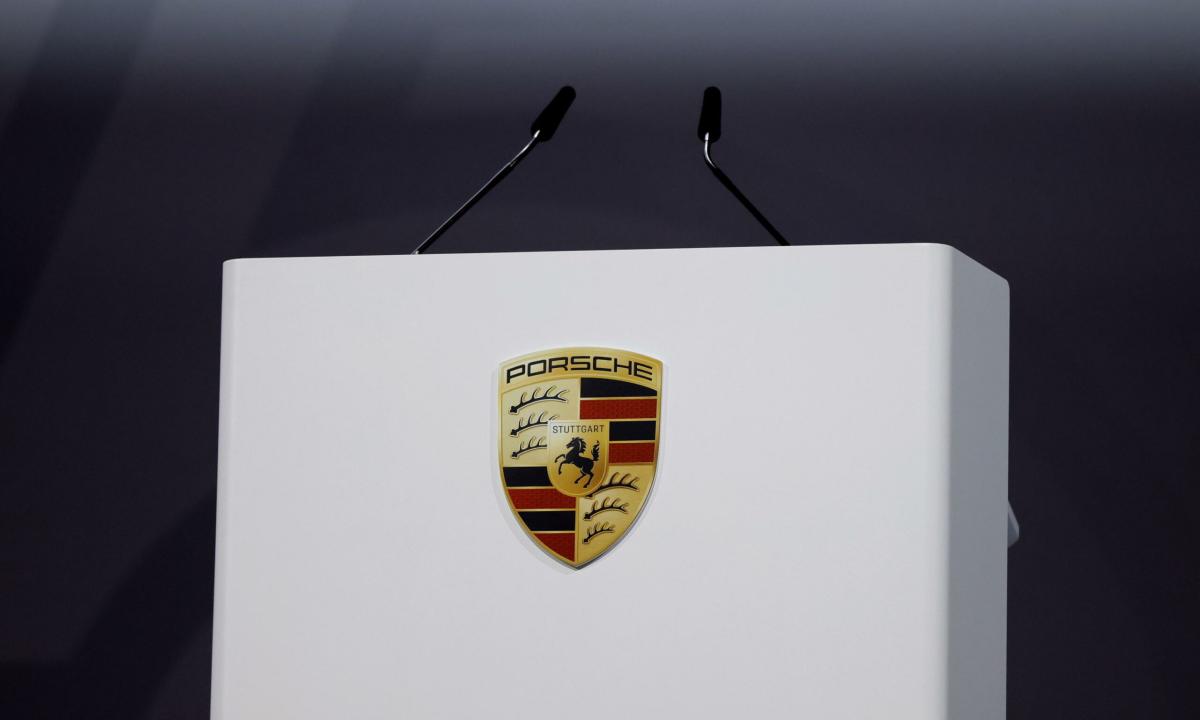 Nuova Porsche Macan 2024 prezzo, interni e autonomia