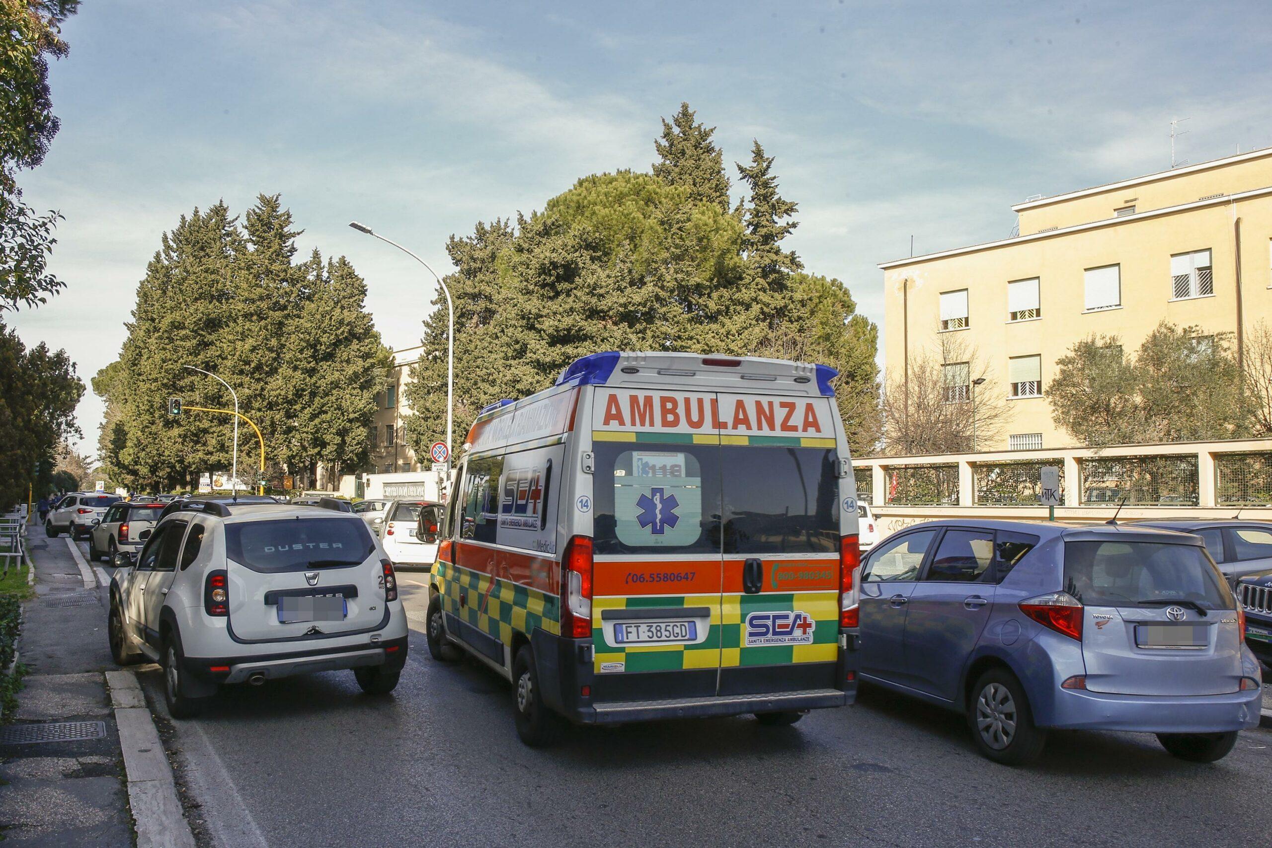 Salerno, incidente mortale a Serre: 42enne perde il controllo della propria moto e finisce in un uliveto