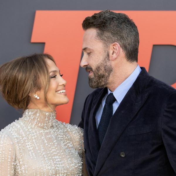 Jennifer Lopez e Ben Affleck festeggiano il secondo anniversario di matrimonio da separati: sempre più insistenti le voci sul divorzio 