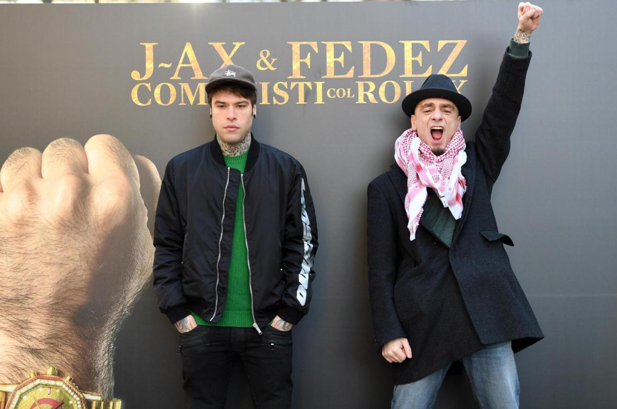 Fedez J-Ax: la pace dopo la rottura e l’annuncio con un post su Ins…