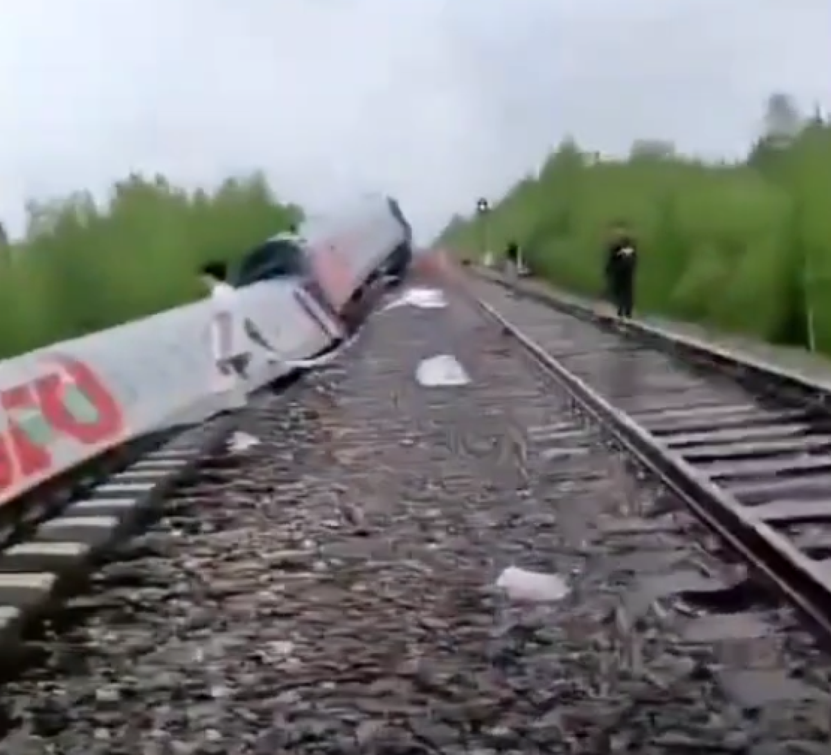 Russia, deragliamento di un treno nella Repubblica di Komi: ci sono diversi feriti | VIDEO