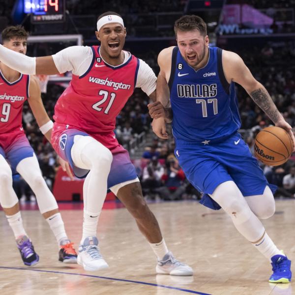 NBA, guai per i Dallas Mavericks: slitta il recupero di Doncic