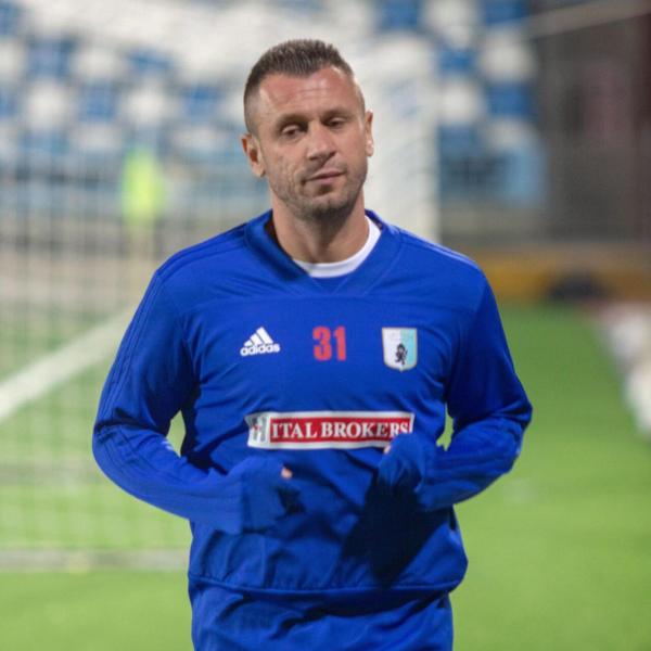 Cassano risponde a Mourinho: “Devi dire a quel coniglietto che sono cag**e”