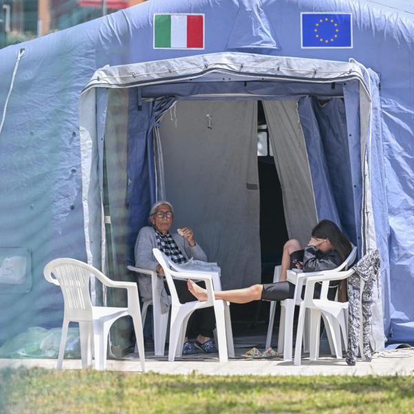 Terremoto Campi Flegrei, la Basilicata pronta a soccorrere la popolazione: “Faremo la nostra parte per accogliere i cittadini di Bagnoli”