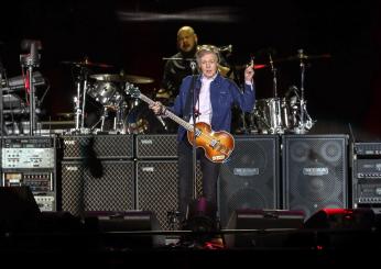 Quando esce “One Hand Clapping”, l’album di Paul McCartney con i Wings? Tracklist e curiosità