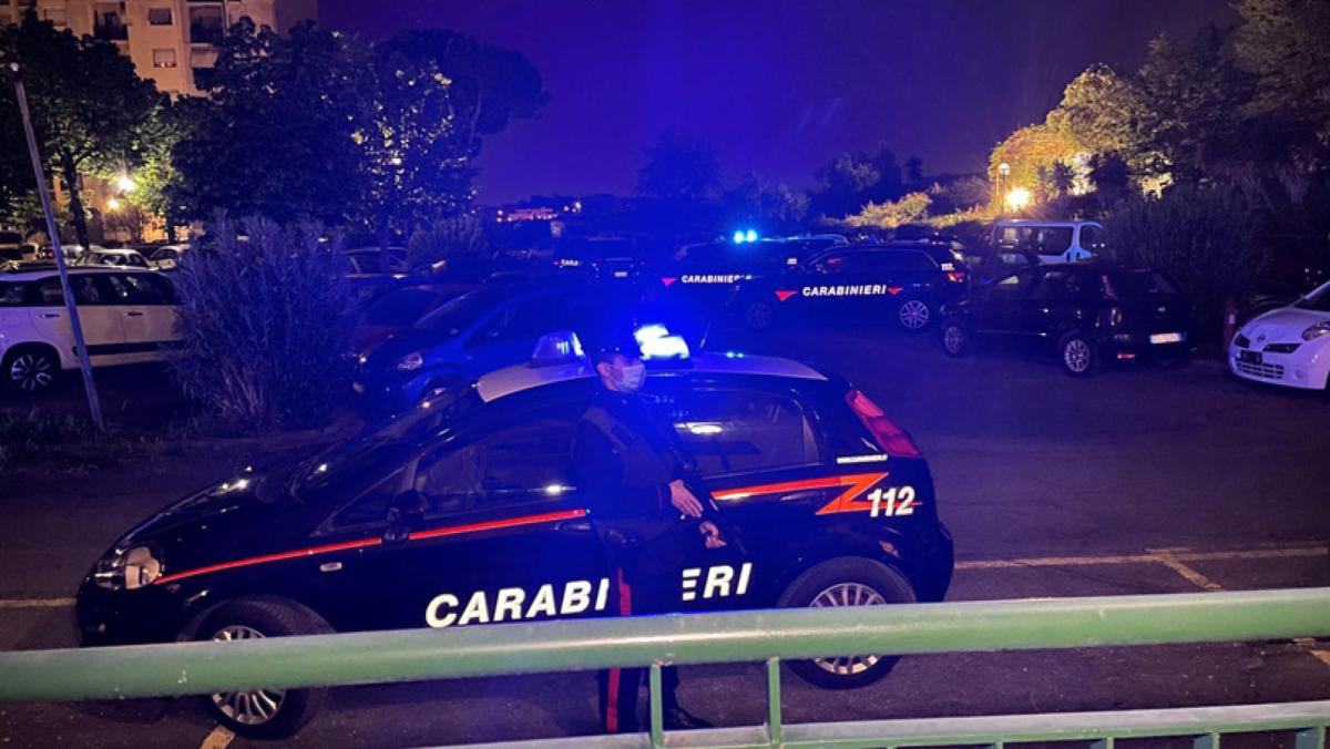 Messina, tentato omicidio in discoteca: 22enne accoltellato alla gola