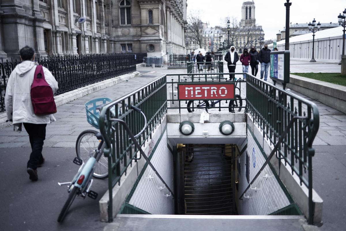 Parigi, ipotesi traffico di organi dietro la morte della 12enne Lol…