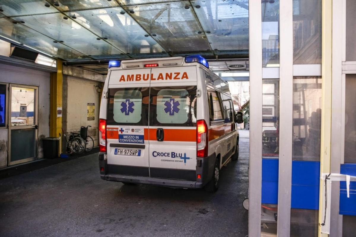 Roma, giallo sul disabile rom caduto dal balcone: non c’era un mand…