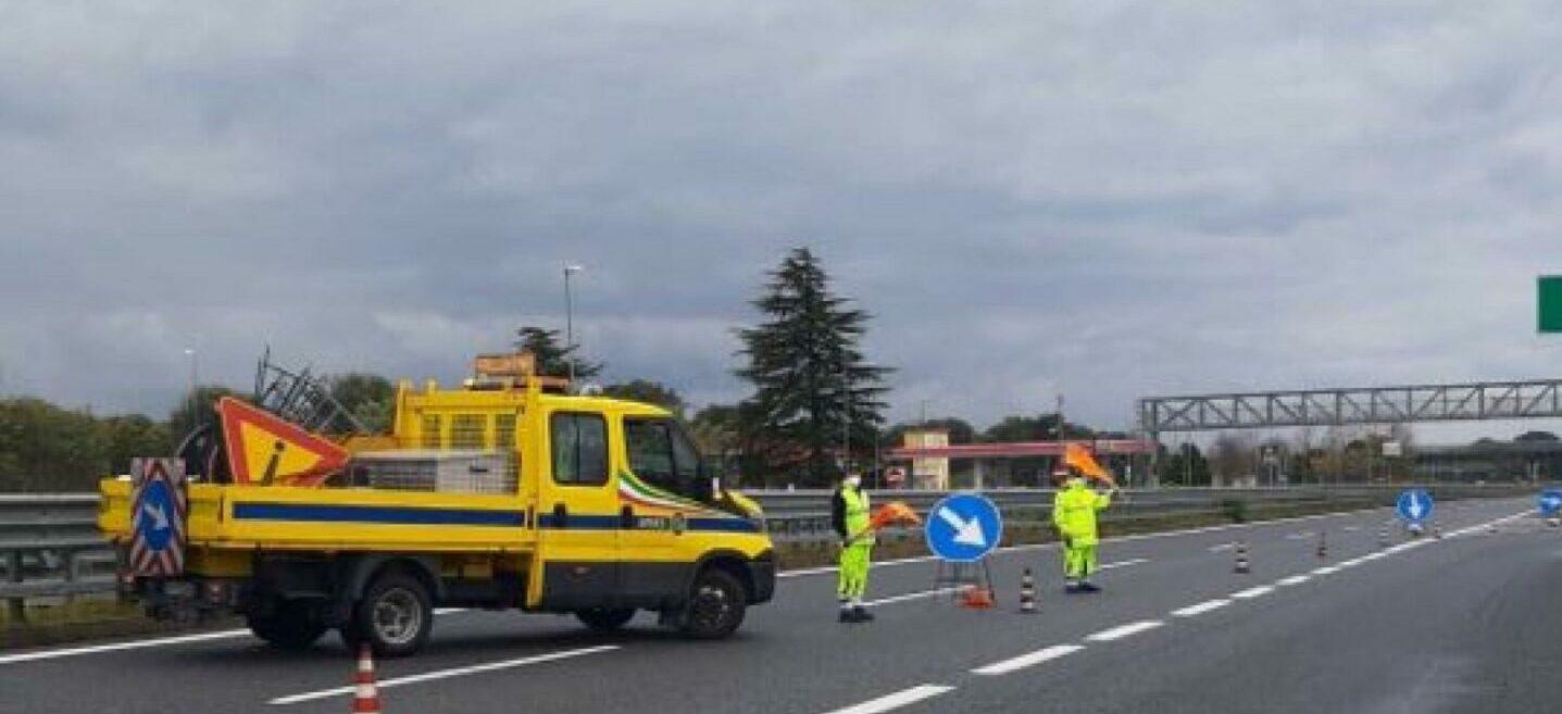 Vibo Valentia, incidente sull’A2: coinvolto il presidente della Regione Calabria Occhiuto, 5 feriti