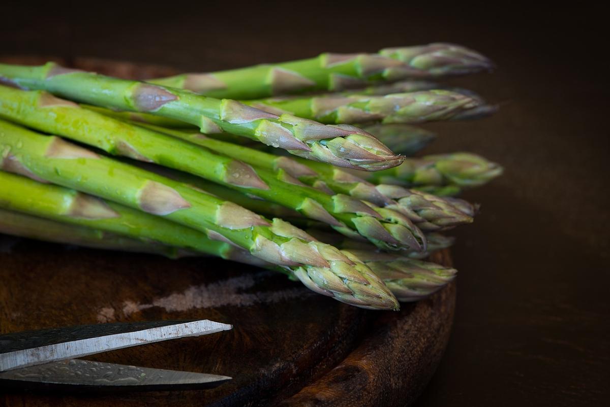 Maggio, verdura di stagione: dagli asparagi ai carciofi