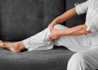 Crampi alle gambe che non passano, cosa fare per trovare sollievo