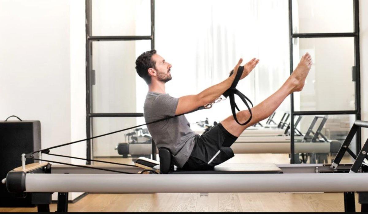 Perché anche gli uomini dovrebbero fare pilates? Scopri i vantaggi …