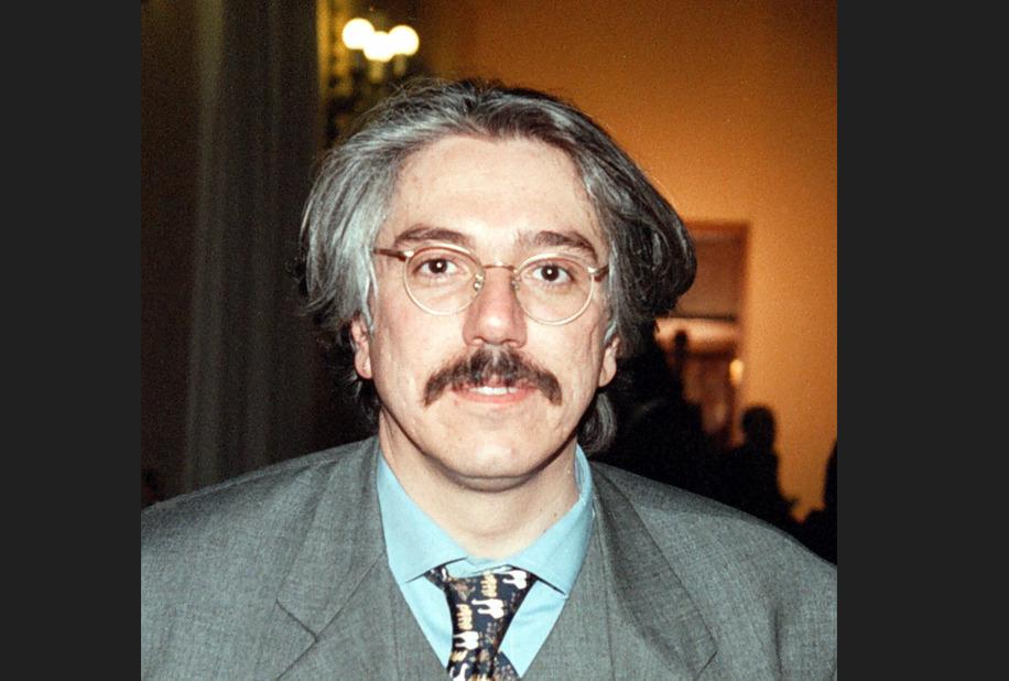 Alessandro Meluzzi: età, moglie, figli e biografia dello psichiatra