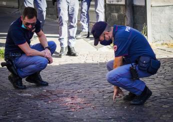 Napoli, 21enne ferito da un colpo d’arma da fuoco dopo una rapina