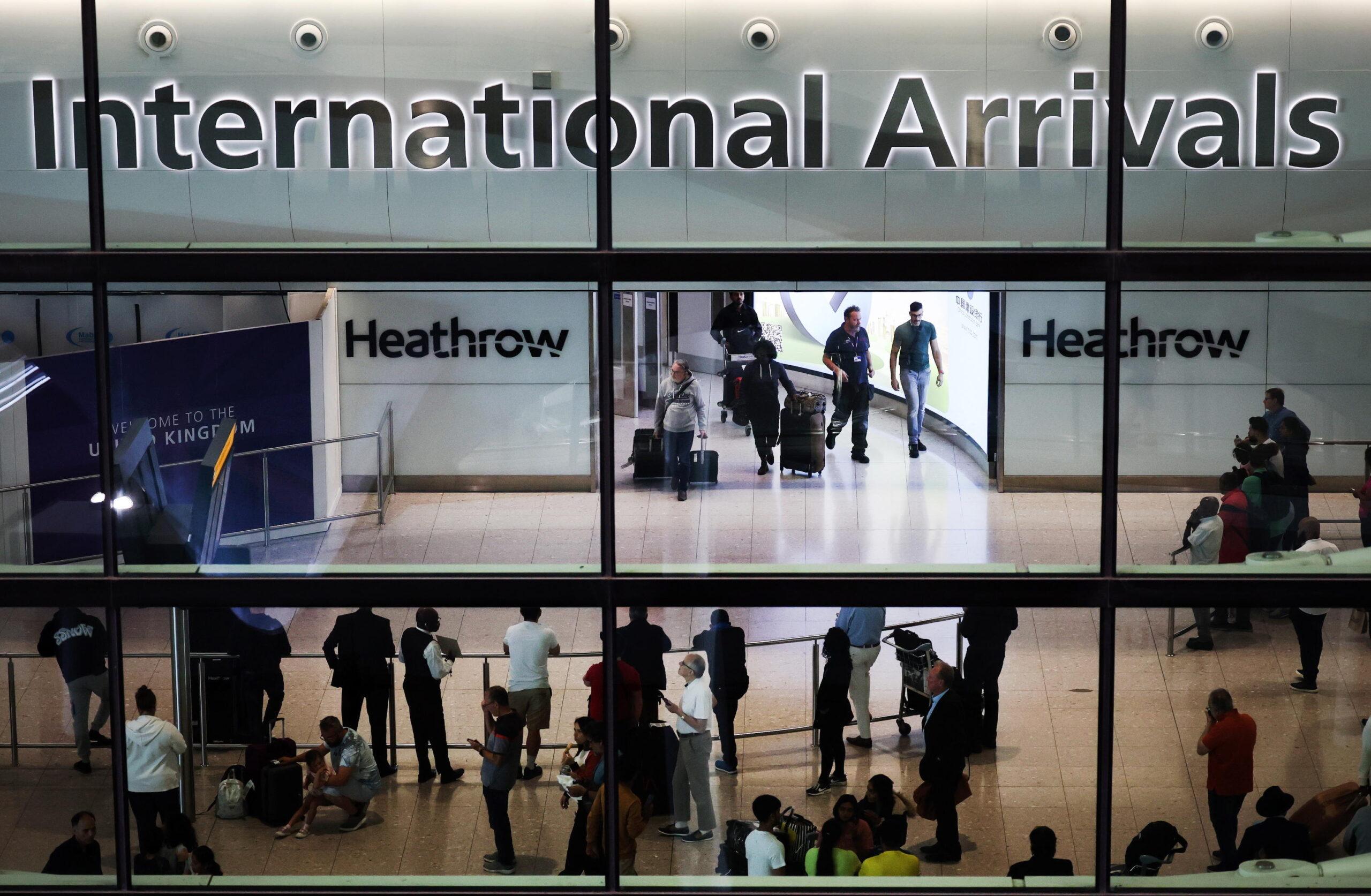 Londra, sciopero delle forze di frontiera dell’aeroporto di Heathrow dall’11 al 14 aprile 2024