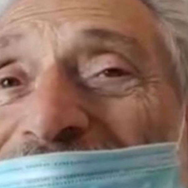 Che malattia ha avuto Amedeo Minghi? Il ricovero e le fake news su Parkinson e Alzheimer