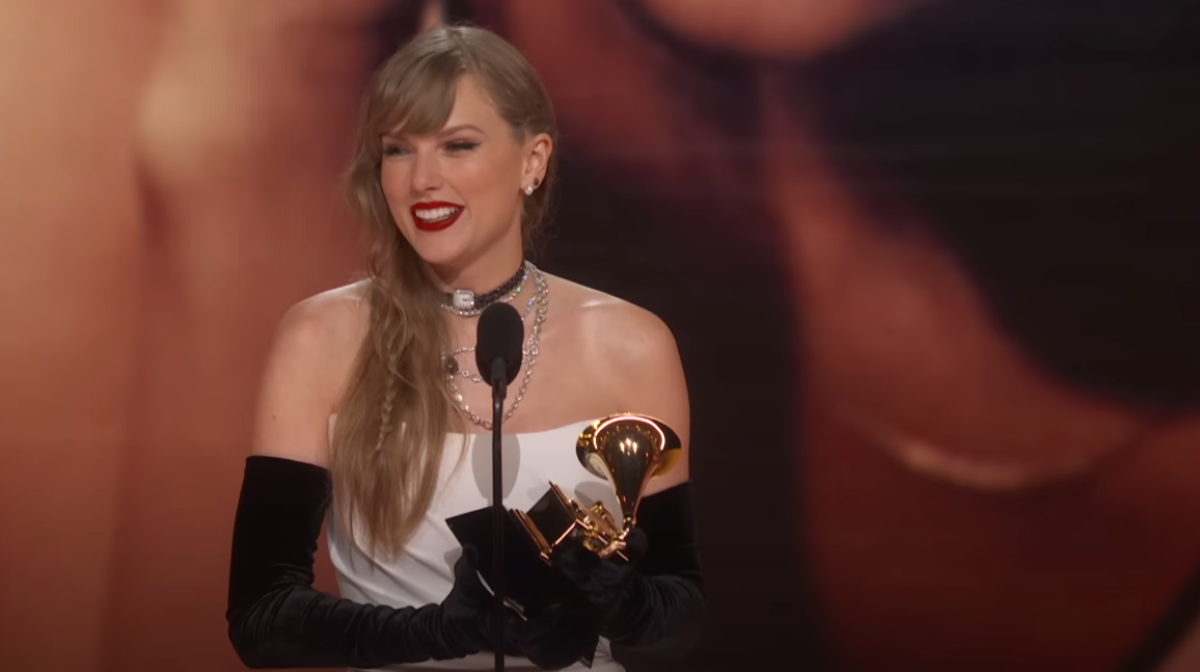 Taylor Swift quando esce “Tortured Poets Department”? L’annuncio del nuovo album ai Grammy 2024