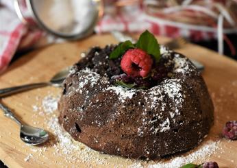 Come si fa la torta al cioccolato senza glutine, in tre diverse varianti