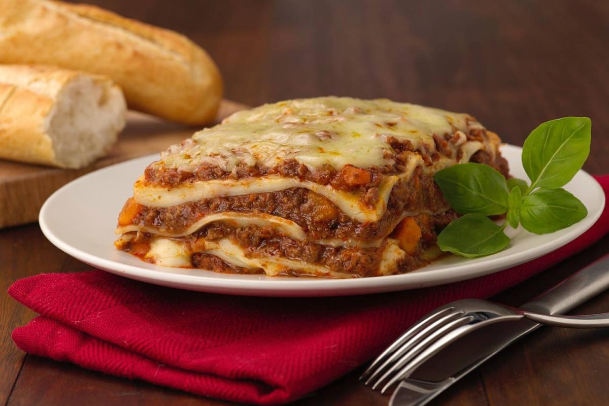 Cucina tradizionale: la ricetta originale delle lasagne alla bolognese