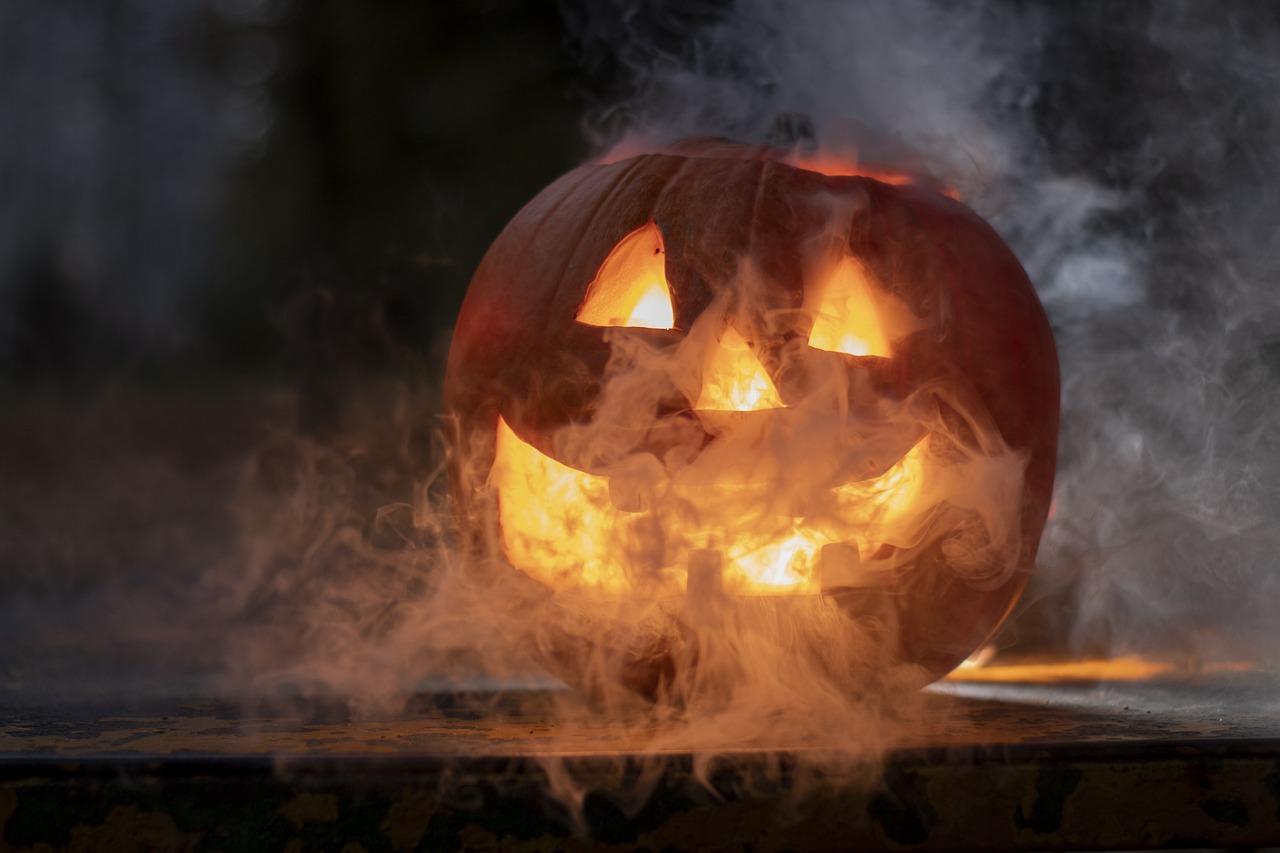 Quando si mette la zucca di Halloween fuori dalla porta? Il periodo per iniziare ad addobbare